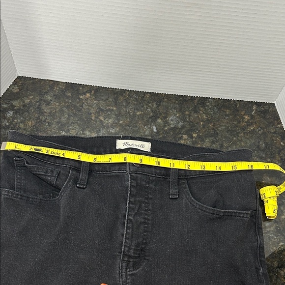 Madewell Women's Skinny Jeans - Black - Picture 9 of 10
